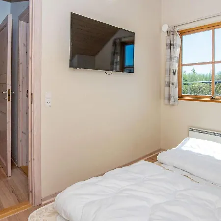 Ferienhaus Three-bedroom Holiday In 13 Hemmet